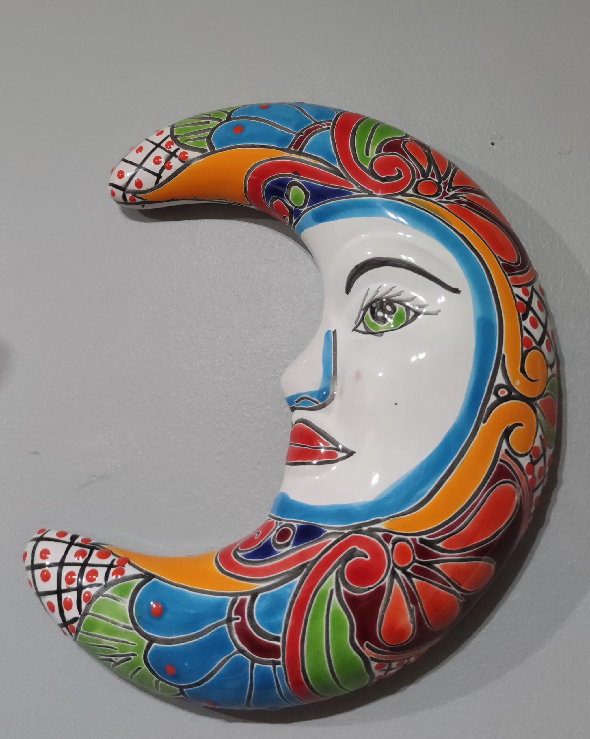 Talavera - style Moon